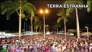 Terra estranha