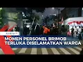 Download Lagu Warga Selamatkan Personel Brimob Terluka Saat Terjebak di Kerumunan Massa| SAPA PAGI