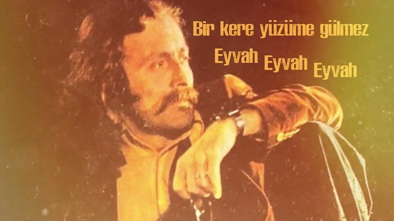 Cem Karaca - Kendim Ettim Kendim Buldum (Official Lyric Video) Cem Karaca - Kendim Ettim Kendim Buldum (Official Lyric Video)
