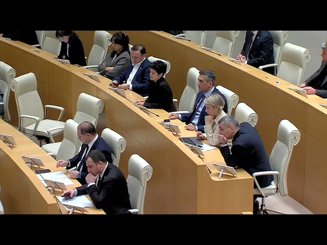 ემიგრანტებს ხმის უფლებას ართმევენ