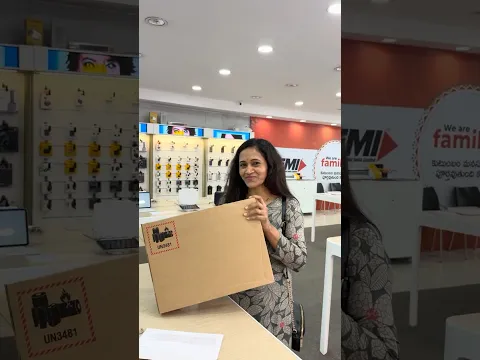 Surprised gift🎁intha costly di evarikosamo guess cheyandi😭 #sahrudafruity #sahruda #ytshorts #food
