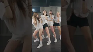 رأيكم بالفيديو على اغنية لعبة الحبار 