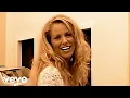 Download Lagu Deana Carter - We Danced Anyway (Official Music Video)