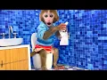 Download Lagu Monkey Baby Bon Bon in the Room Cleaning Challengeand goes to the toilet