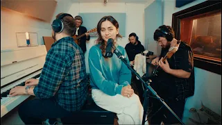 Jasmine Thompson - Try To Wait (Official Live Video)