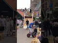 Download Lagu Zeepkistenrace Hallum 2025. Kijk op mijn YouTube kanaal voor de volledige video van 10 minuten