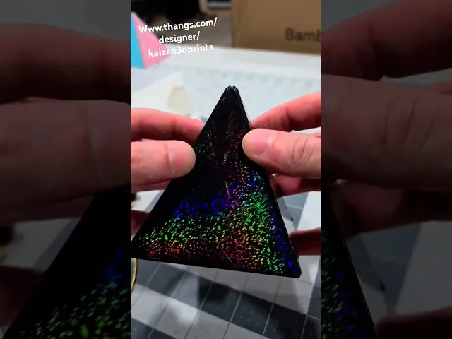 Pyramid Tote video thumbnail