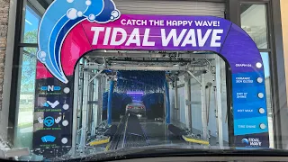 NEW Tidal Wave Auto Spa in Brandon Florida Tunnel Petit Accutrac 360t Basic Wash