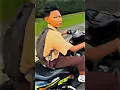 Download Lagu Ketika bule merakyat becandain bocil AEROX di jalan, bocil nya panik cuy🗿#viral #shorts