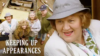 keeping up appearances 1994 xmas special keeping up appearances bbc comedy greats