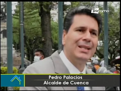 Con embanderamiento de calles inicia celebración fiestas de independencia de Cuenca