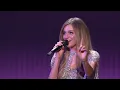 Kelsea Ballerini – “Here You Come Again” | A Celebration of Dolly Parton