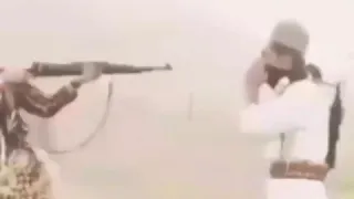 من اول نظره حسيته يجري فديت الحب 