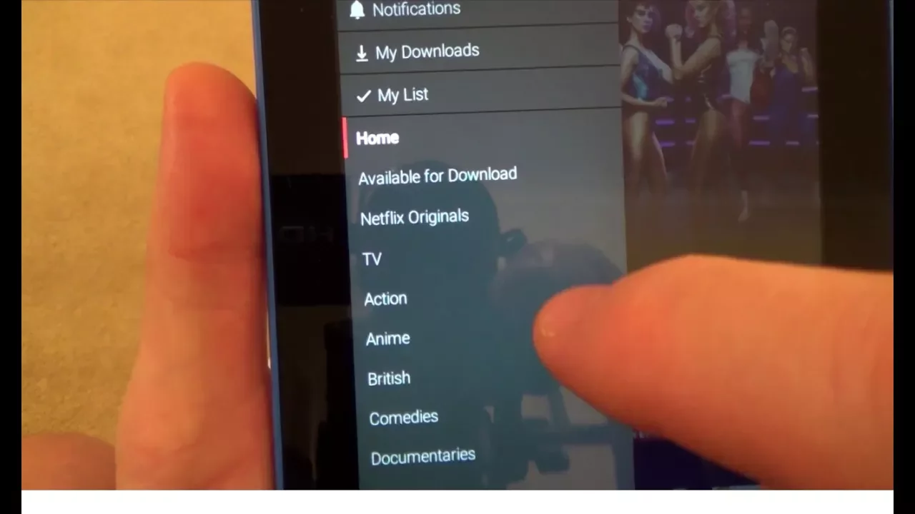 Terbaik dari Apple melawan terbaik dari Samsung. Bukan sesuatu yang sulit untuk membedakan, ada kele. 