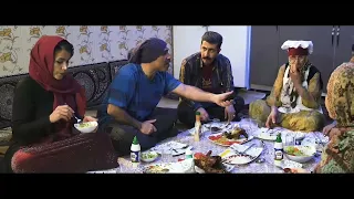 فارسی حرف زدن کورد زبان ها یه سر هم به چنل بزن 