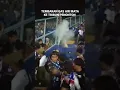 Download Lagu TEMBAKAN GAS AIR MATA KE TRIBUN AREMANIA #shorts #shortsvideo #aremania #arema