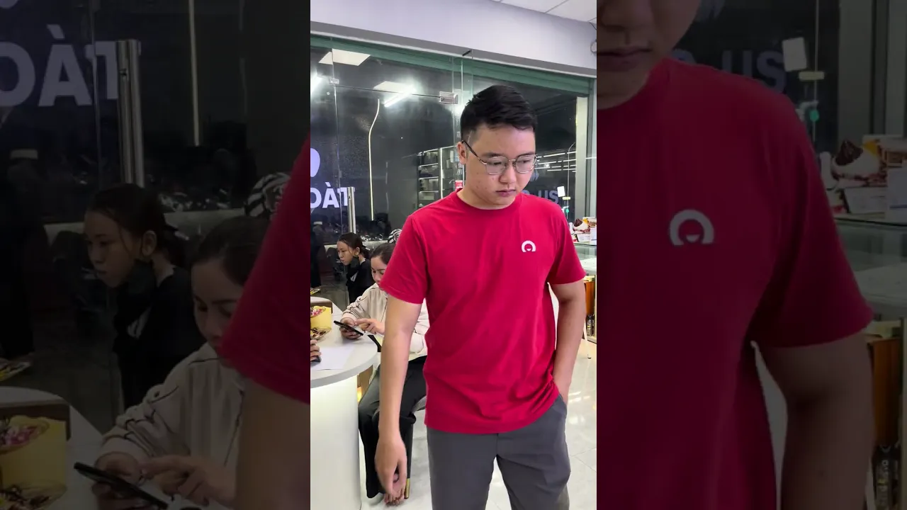 Ốp lưng MagSafe iPhone 16 Pro Sillicone Apple