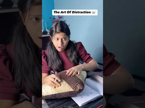 Padhai karne baithi thi.. fir kalakar jaag gaya🥴🫣 #shorts #relatable #funny