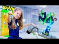 Download Lagu Nastya and her partner police chase for kids