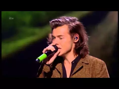 Download MP3 THE ROYAL VARIETY PERFORMANCE 2014 - ONE DIRECTION - NIGHT CHANGES