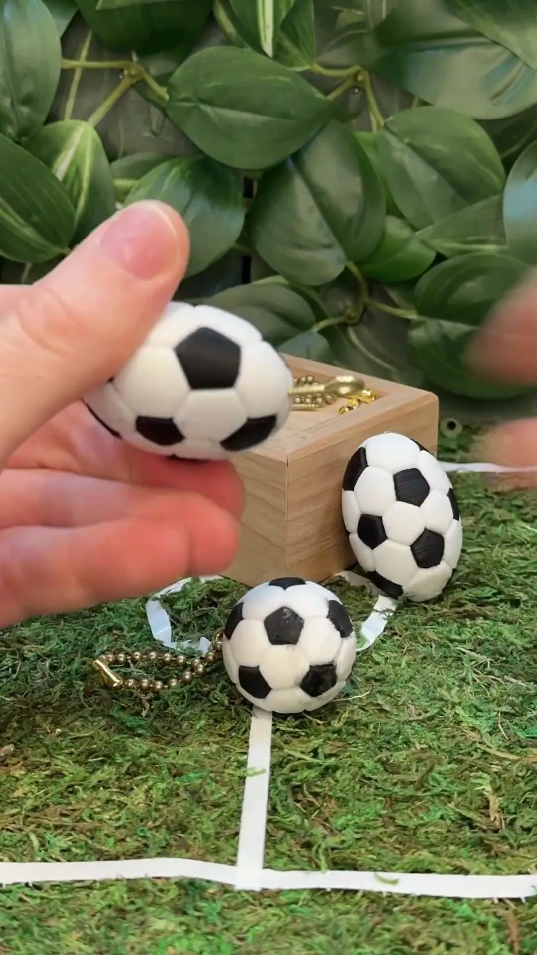 Soccer Ball Keychains – Ellipsoid