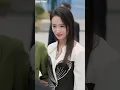 🔥🔥穷小伙当众向校花女友求婚，戒指却被女友当众扔进垃圾桶！谁料下一秒小伙竟觉醒预知未来系统，救下濒临破产的美女总裁，总裁当场奉上千亿家产主动求嫁，从此一路逆袭走上人生巅峰！