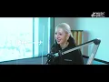 [Ave-chan (Queen Bee) ①] Musical Discussion with Nina Utashiro / Ave-chan and Nina Utashiro fight...