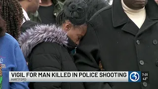 Hartford community holds vigil for Steven Jones shot by officer last week