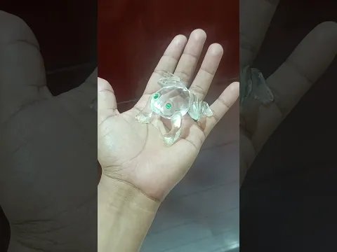 la rana 🐸 de cristal anuncia mucha abundancia, que pides?