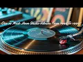 Download Lagu Onze 10 onmisbare studioalbums uit de periode 1990 tot en met 1999 in onze collecties!