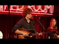 Vance Joy - Divine Feelings (Live at Nova’s Red Room)