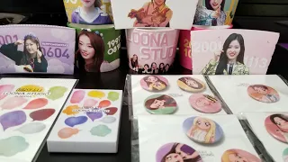 Download [이달의소녀 루나스튜디오] LOONA Studio Merchandise Haul MP3