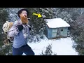 Download Lagu Winter SURVIVAL in a SECRET HUT as a Traditional BUSHMAN