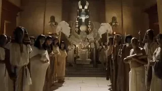 معجزات النبي موسى الثلاث العصا والماء والجراد 