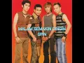 Download Lagu MALAM SEMAKIN DINGIN - SPIN #Viral2021