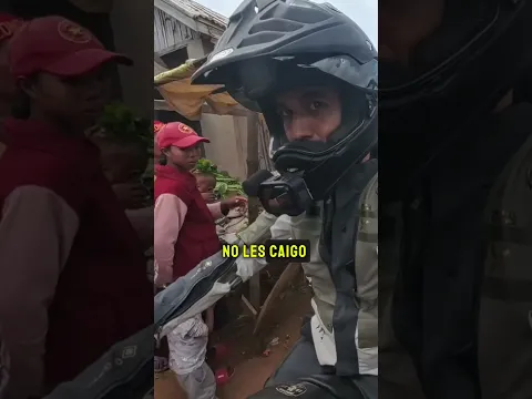 Capítulo completo en mi canal | Madagascar #2