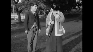 Charlie Chaplin - Dia chuvoso (1914)