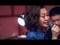 ความรัก (Bodyslam) : JENNIFER KIM Feat. Koh Mr.Saxman [Live Sessions]