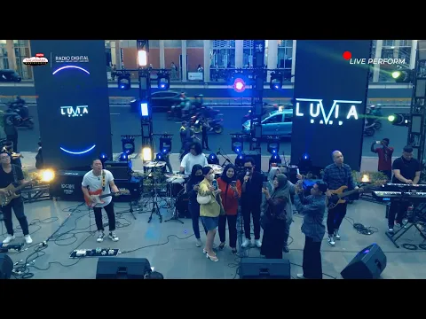 Download MP3 Luvia Band Orang Yang Salah Perform Sarinah Jakarta