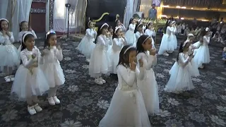 استعراض  حب النبي سرى  حفل تخرج أطفال حضانات الفرسان النموذجية      الدفعة رقم      دندنها