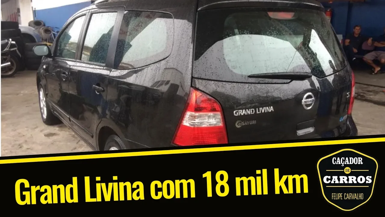 Nissan Grand Livina 7 lugares // Caçador de Carros