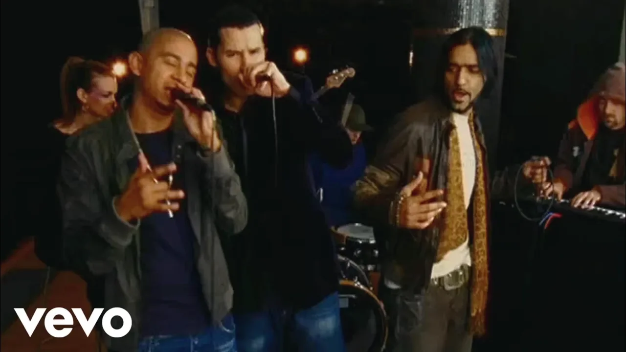Outlandish - Callin U (Official Video) Outlandish - Callin U (Official Video)