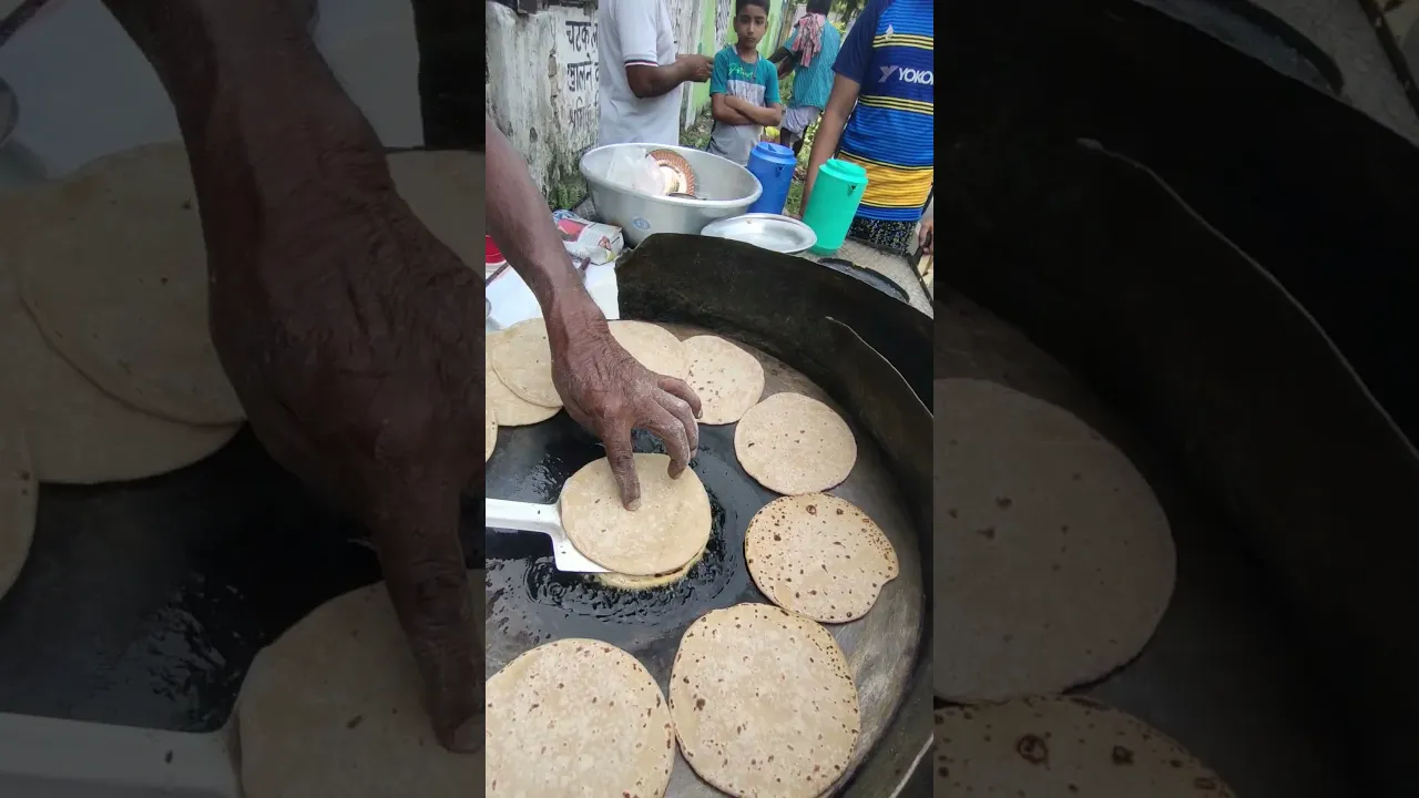 75 Years Old Chacha Selling Makuni #shorts #streetfood #lifestyle