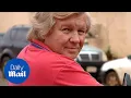 Download Lagu Make chorizos great again: Paraguayan vendor is Trump lookalike