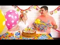 Download Lagu Nastya menyiapkan kejutan untuk ulang tahun Ayah