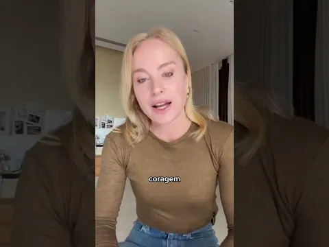 ANGÉLICAKSY Fala A OPINIÃO DELA SOBRE POLÍTICA ❤️😱 #angelicaksy