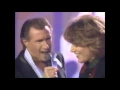 Download Lagu Bill Medley and Jennifer Warnes.  The Time Of My Life