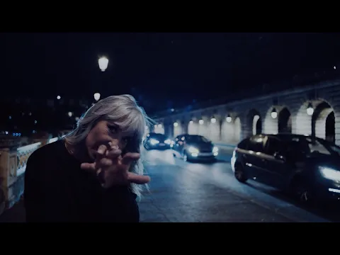 Zazie - La même histoire (Clip Officiel) - YouTube thumbnail