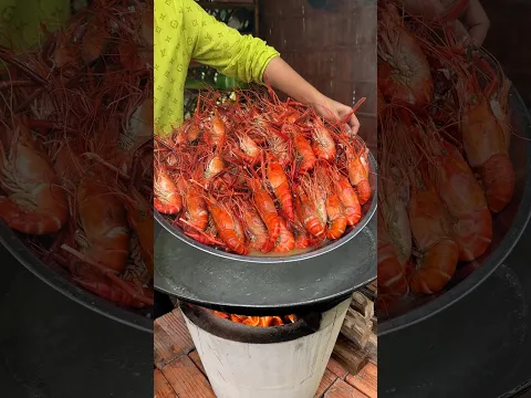 Yummy river prawn cooking