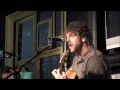 Download Lagu Billy Currington - Must Be Doing Something Right